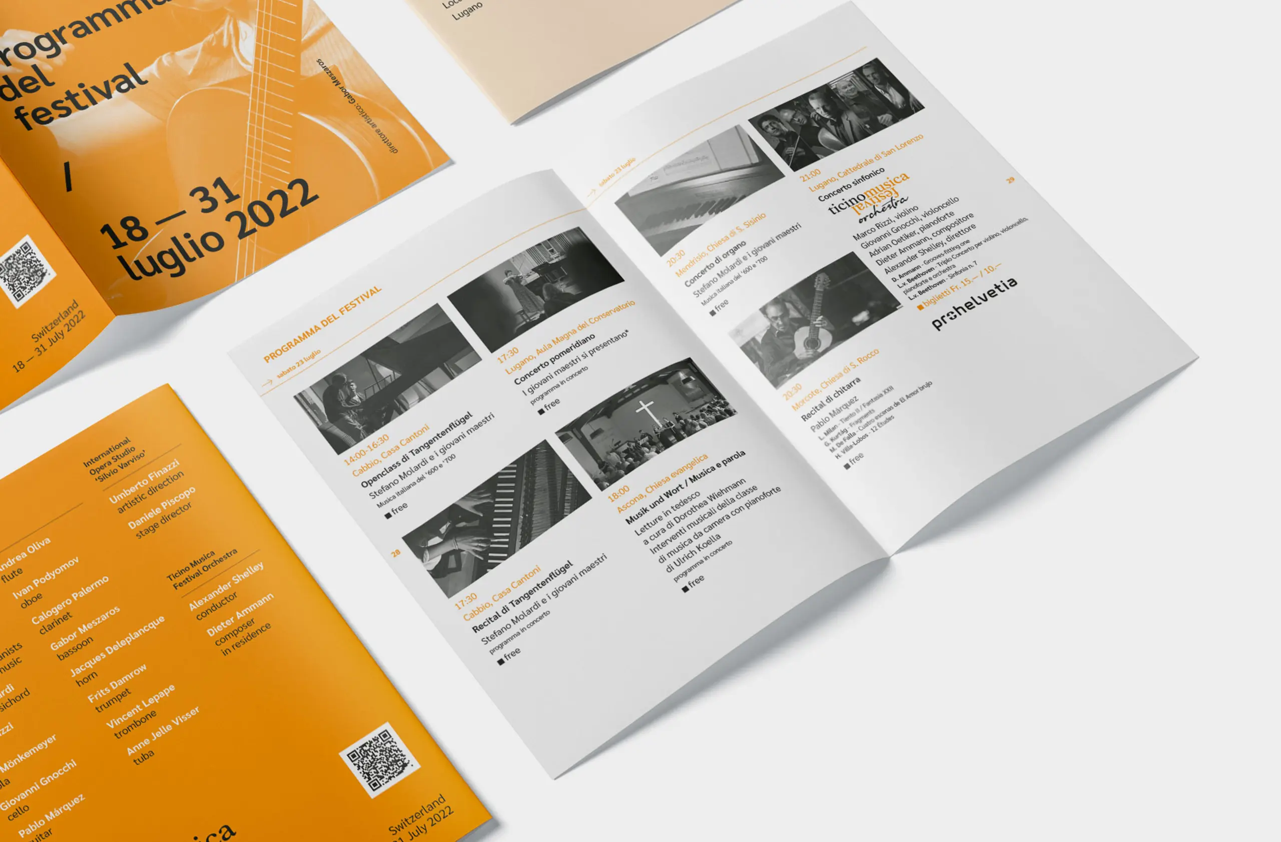 A5 Bi Fold Brochure Mock Up 01